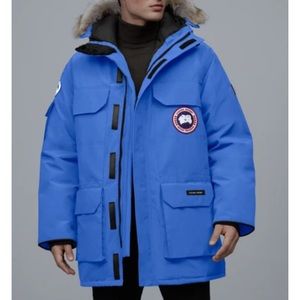 Mens Expedition Parka Size XL